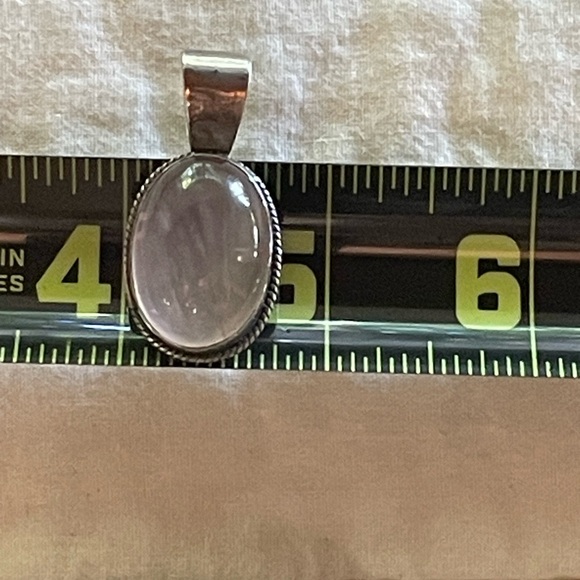 Rose Quartz Pendant in Sterling Silver Setting - Picture 7 of 7